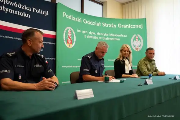 Podlaskie: nowe klasy mundurowe w Białowieży i Sokółce
