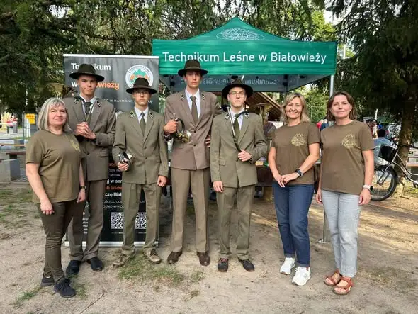 Jubileusz 100-lecia parafii w Białowieży: festyn z historią i muzyką