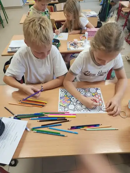 Dzień Kropki w klasach 3 – kreatywna lekcja wiary we własne możliwości