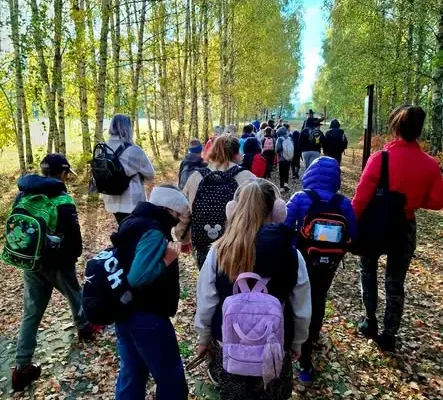 Uczniowie z Hajnówki odkrywali jesienne skarby Puszczy Białowieskiej