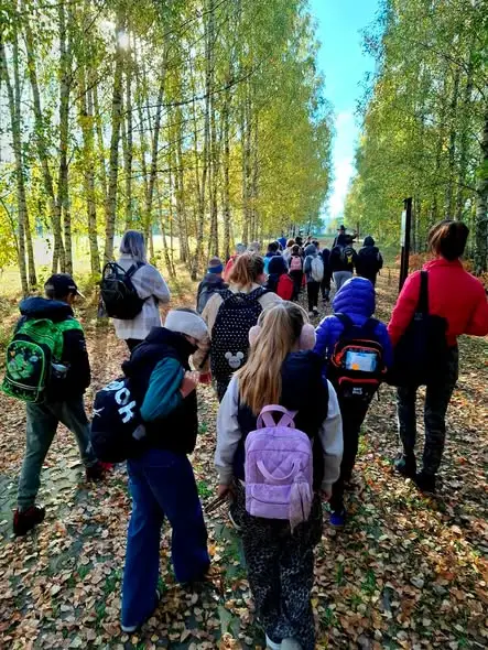 Uczniowie z Hajnówki odkrywali jesienne skarby Puszczy Białowieskiej