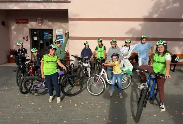 Uczniowie otrzymali kaski rowerowe w ramach ogólnopolskiej akcji