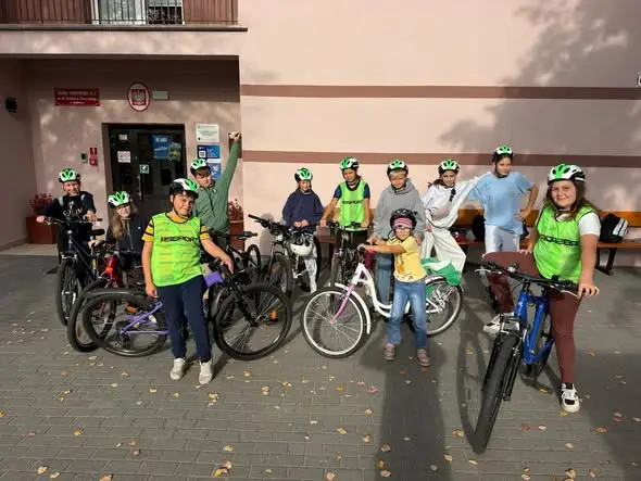 Uczniowie otrzymali kaski rowerowe w ramach ogólnopolskiej akcji
