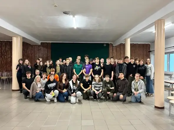 Gra terenowa w internacie – integracja i historia w Białowieży